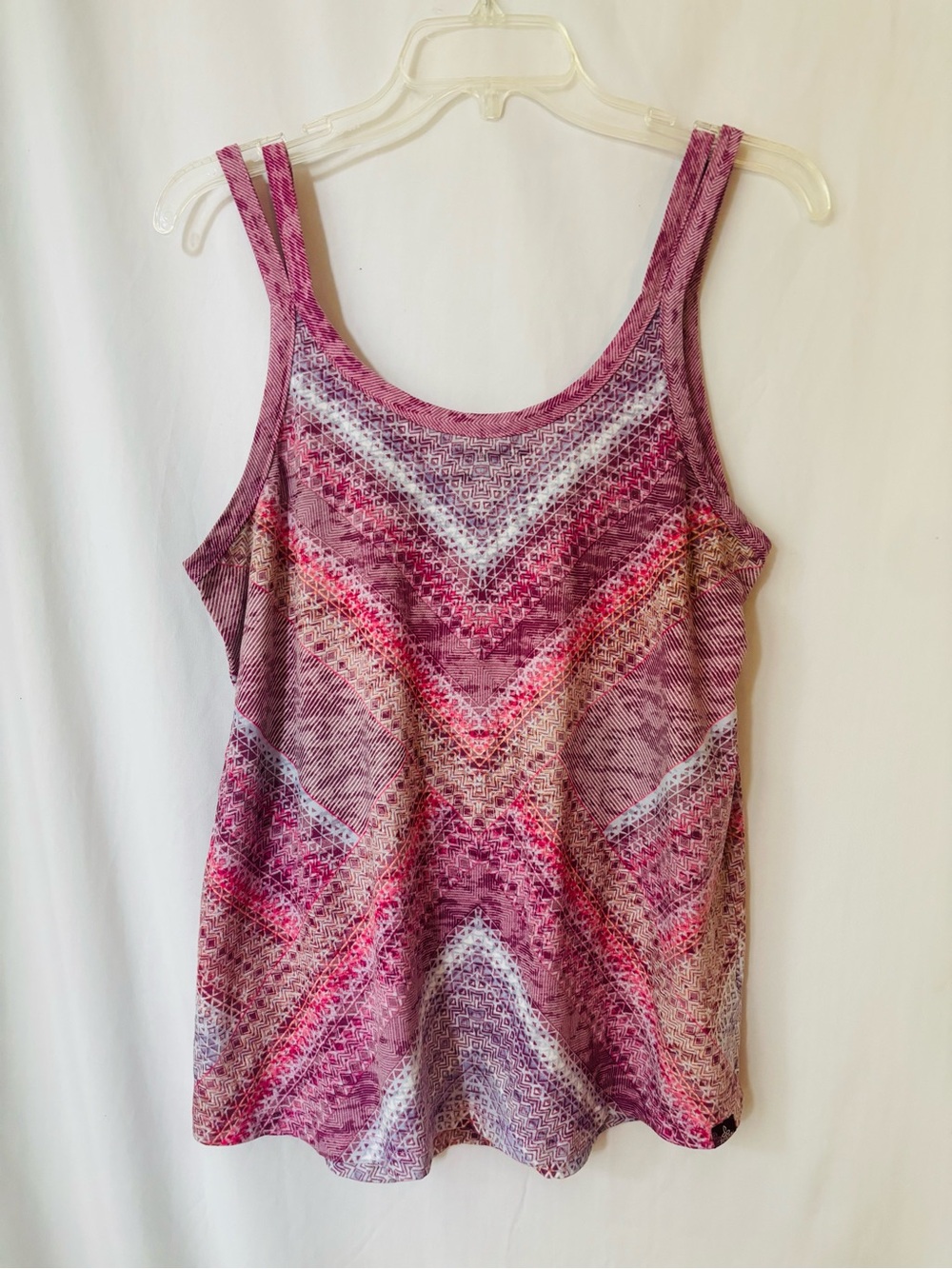 PrAna Pink Geometric Workout Tank Top Size L